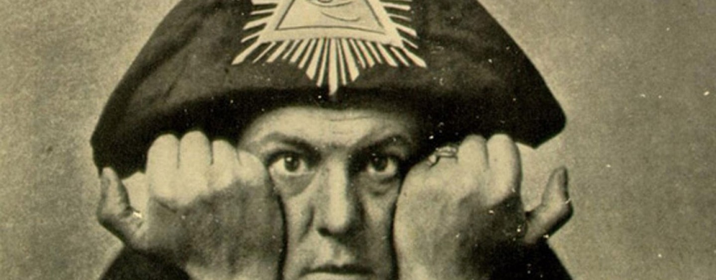 Aleister_Crowley-e1441872119567-1440x564_c.jpg