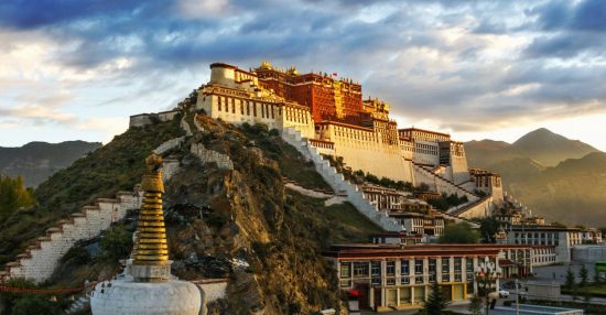 Unusual Nepal: How People Can Expierence Visions